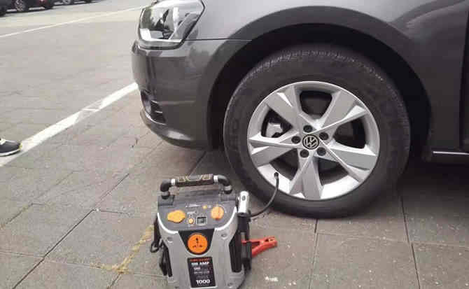 宜丰汽车搭电案例